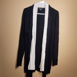 Black and white cardigan size M/L